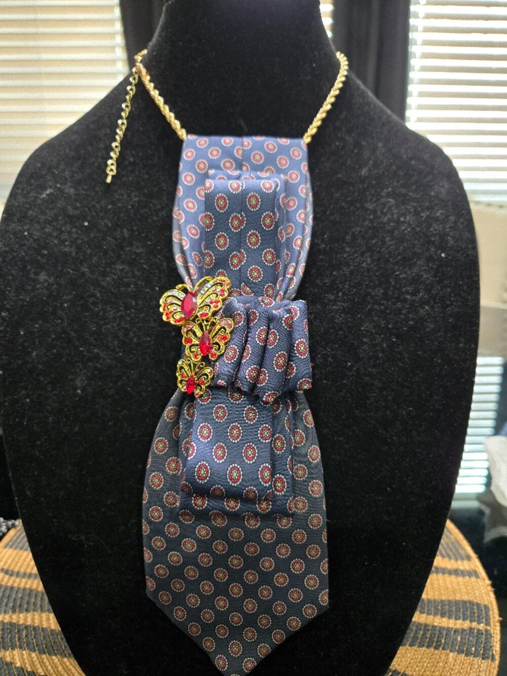 Decorative Tie Necklace with Brooch